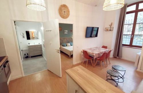 LA GABICHE - proche GUZET et face aux thermes - Foto 6