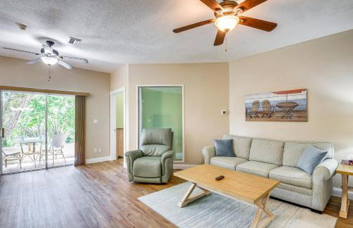 Walk to the Beach! New Smyrna Hideaway with Patio - Foto 1