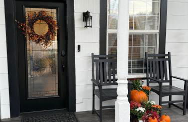 Historic 1914 Cottage, Near Downtown, UNR & Hospitals, Early Check In - Foto 32