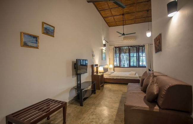 Serenity Lake Front Villa - Foto 44