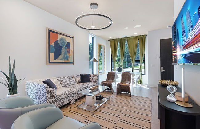 The Grove by AvantStay – Stylish Group Stay with Private Bathrooms - Foto 56