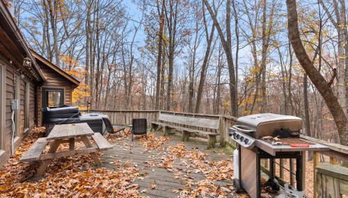 Huge Cabin w Hot Tub, Deck, Grill, Fire Pit, WiFi - Foto 3