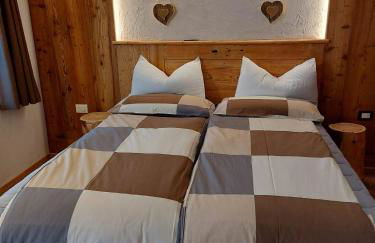 LA POESIA DOLOMITI APARTMENTS - Photo 14
