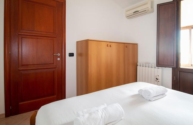 Casa Lyam in Cabras With 2 Bedrooms and 1 Bathrooms - Photo 21