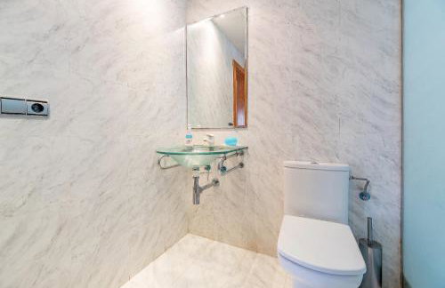 Preciosa villa con piscina, jardín y vistas al mar WIFI - Foto 65