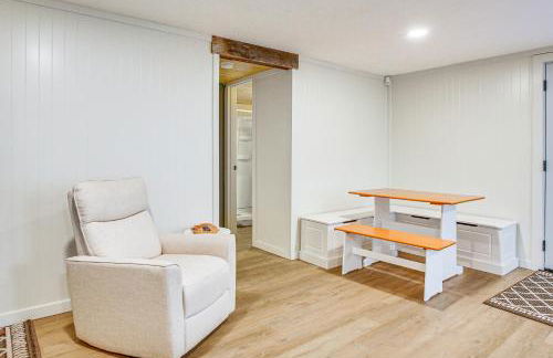 Updated Wellston Cabin, Walk to Lake Beach and Dock! - Foto 11