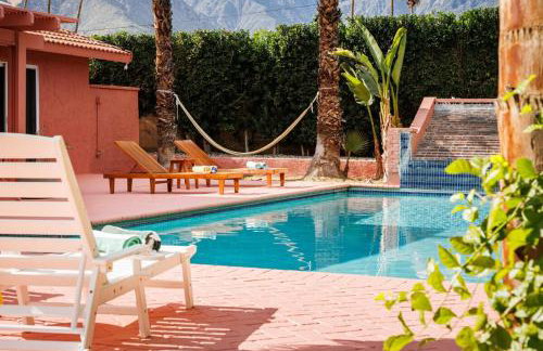 The Pink House - Palm Springs Gem with Private Pool & BBQ - Foto 13