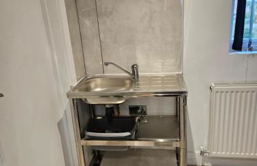 Riverview, Stylish Non Smoking Loft Ensuite 4 Rent - Photo 16