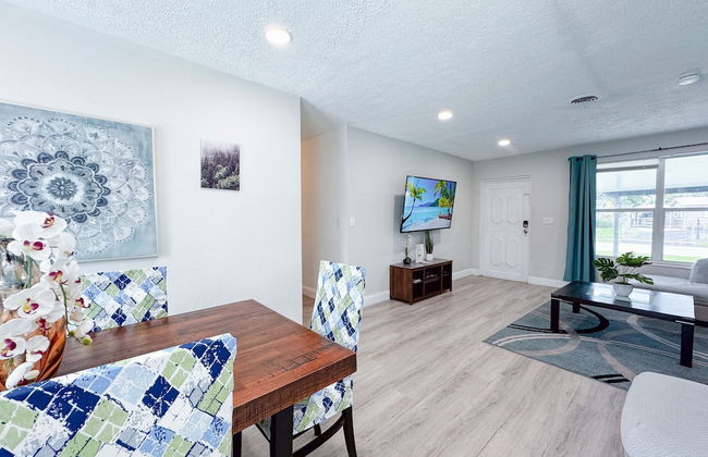 Tropical Villa King Bed Pool Top Location - Foto 27