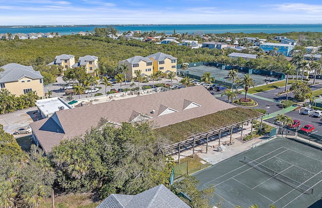 Surf And Turf At Cedars East 2 Bedroom Townhouse by RedAwning - Foto 33