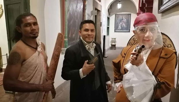 Tour teatralizado de misterios y leyendas - Photo 3