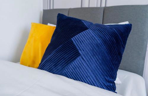 House - Sleeps 10 - Parking - Stn Close - Foto 27