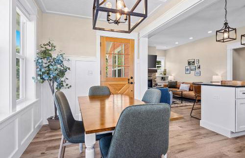 Coho Cottage, Village of Empire MI, Steps from SBD - Foto 11