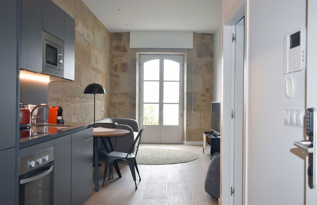 Bow Homes by Como en Casa - Photo 5