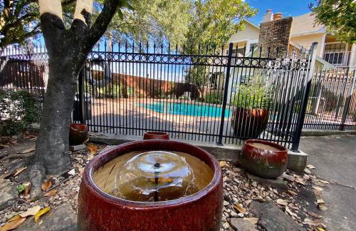 MidCentury Modern Longterm, Med Center Pool WD - Foto 22