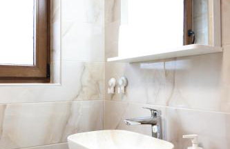 Apartment Stone and Wood - Photo 26