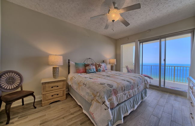 Marvelous Condo with Beachside Pool and Free Poolside WiFi - Unit 0902 by RedAwning - Foto 3