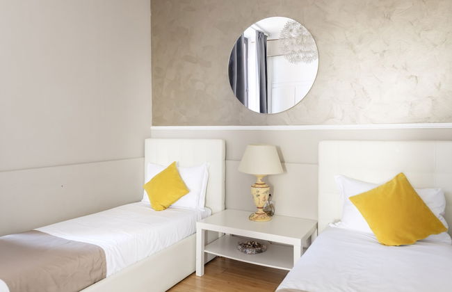 Heart Milan Apartments - Duomo District - Photo 48