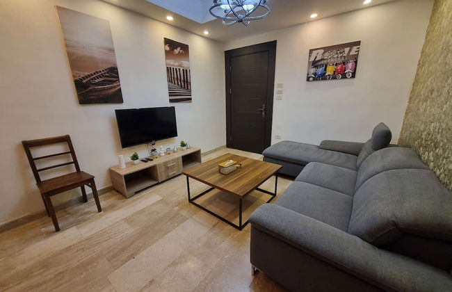 Charming Amman Apartment With Central Air-con & Street Parking - Foto 14