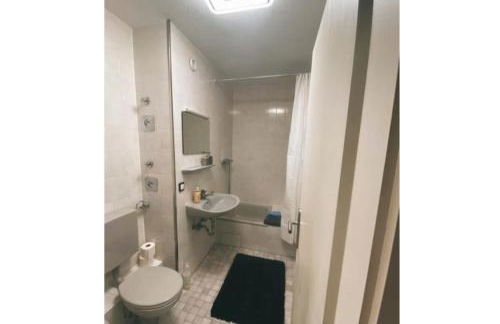 zentrale Design-Ferienwohnung mit Balkon und Stellplatz in Karlsruhe - APOLONIAliving - Foto 28