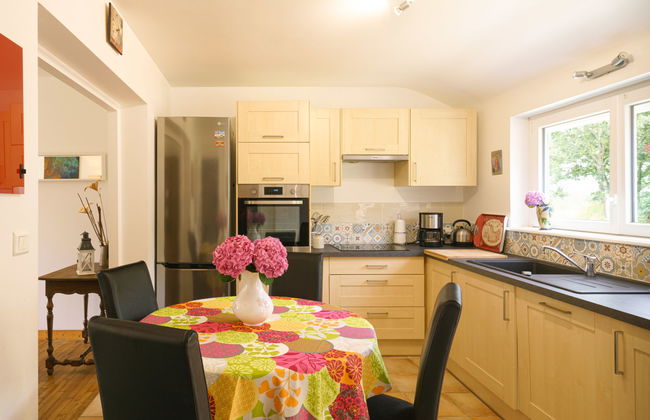 2 bedroom House in Pouldreuzic with garden and terrace - Photo 6