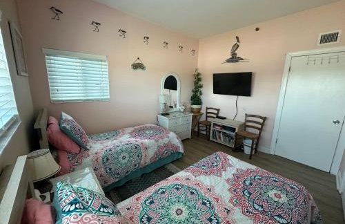 Beach Retreat in Redington Shores - Foto 17