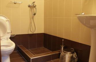 Xenonas Platia - Photo 38