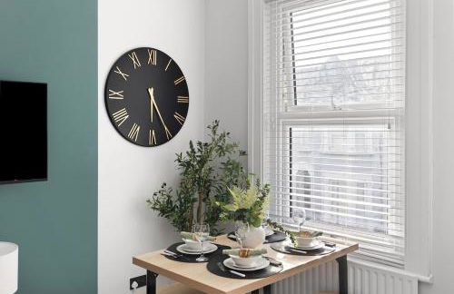 Modern 2 Bedroom next Central London - Photo 2