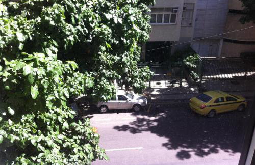 Apartamento grande, confortável, metrô, praias - Foto 14