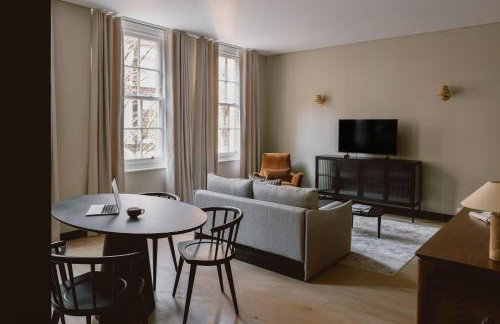 Native King’s Wardrobe, St. Paul’s - Foto 60