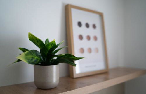 Modernes, zentrales Apartment mit Boxspringbett und Waschmaschine - Foto 14