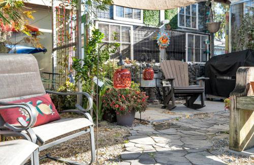 Historic Bywater 2BR w Pets & Parking - Foto 33