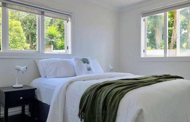 Cheerful 5 - Bedroom Home - Free Parking - Foto 38