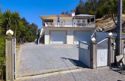 Cerca do casal - Foto 1