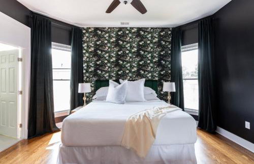 Bourbon Suites -Foodies -Bourbon -2 Living Rooms - Foto 21