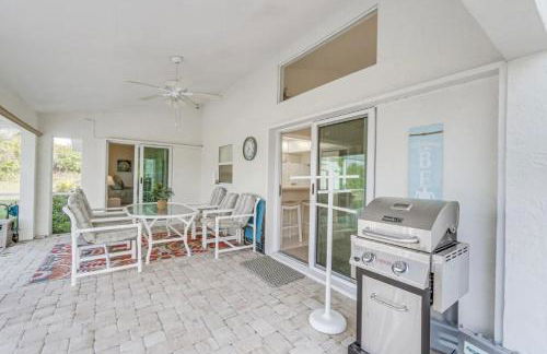 3 BR Pool Home 9 Miles to Beach and Golf Courses - Photo 17