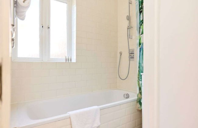 The Brunswick Retreat - Warm 3bdr Flat With Balcony - Foto 7