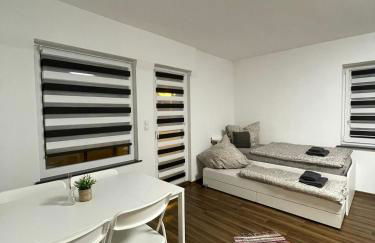 3 Wohnungen in einem Haus, ideal bis 14 Personen - Foto 4