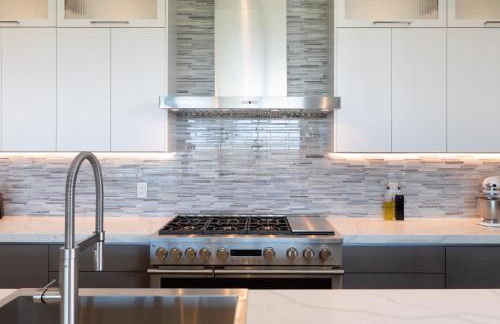 ❤PiH❤ BLUE SERENITY ~ Sleeps 14 ~ Private Pool Spa Detached Ohana Suite - Foto 41