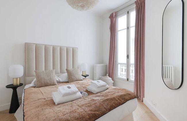 Elegant Apartment - 2br/4p - Arc de Triomphe - Photo 2