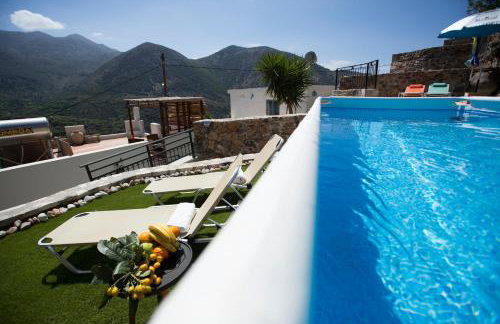 Home Aurora with private pool - Foto 2