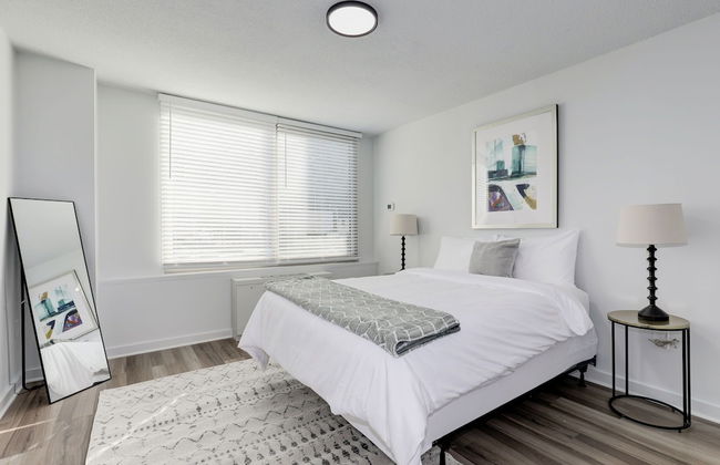 Arlington Modern Comfort Meets City Life - Foto 17