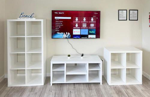 Sunny Isles Apartments by MiaRentals - Photo 18