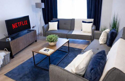 Spacious City Centre Apartment with Balcony - Foto 16