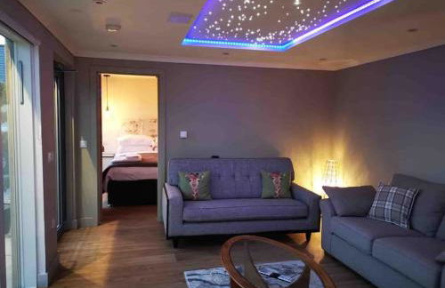 Amazing Cottage & detached Annex sleeps 8, Extra Deep Hot tub, Super Fast wifi, New for 2024 is the addition of Wood Fired Sauna - Foto 36