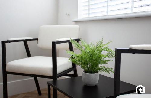 Modern 3-Bedroom Retreat - Foto 23