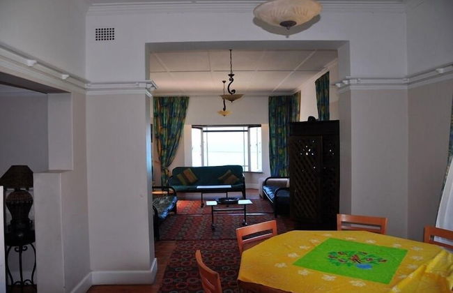 Admirals Rest Self-Catering House - Photo 8