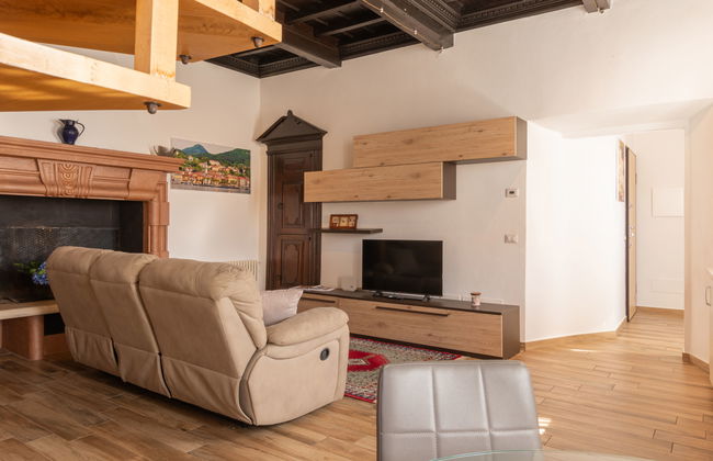 2 bedroom Apartment in Tremezzina with terrace - Photo 8