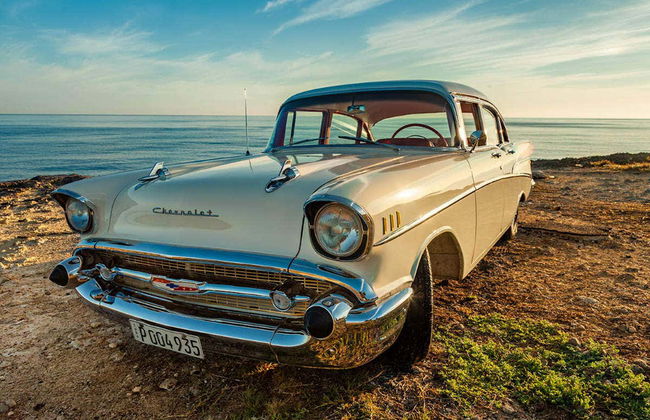 Private Classic Car Beach Day Trip - Photo 3