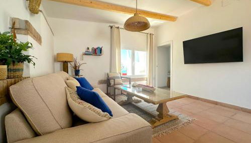 Hacienda Clavero Eight Sea View Apartment - Photo 2